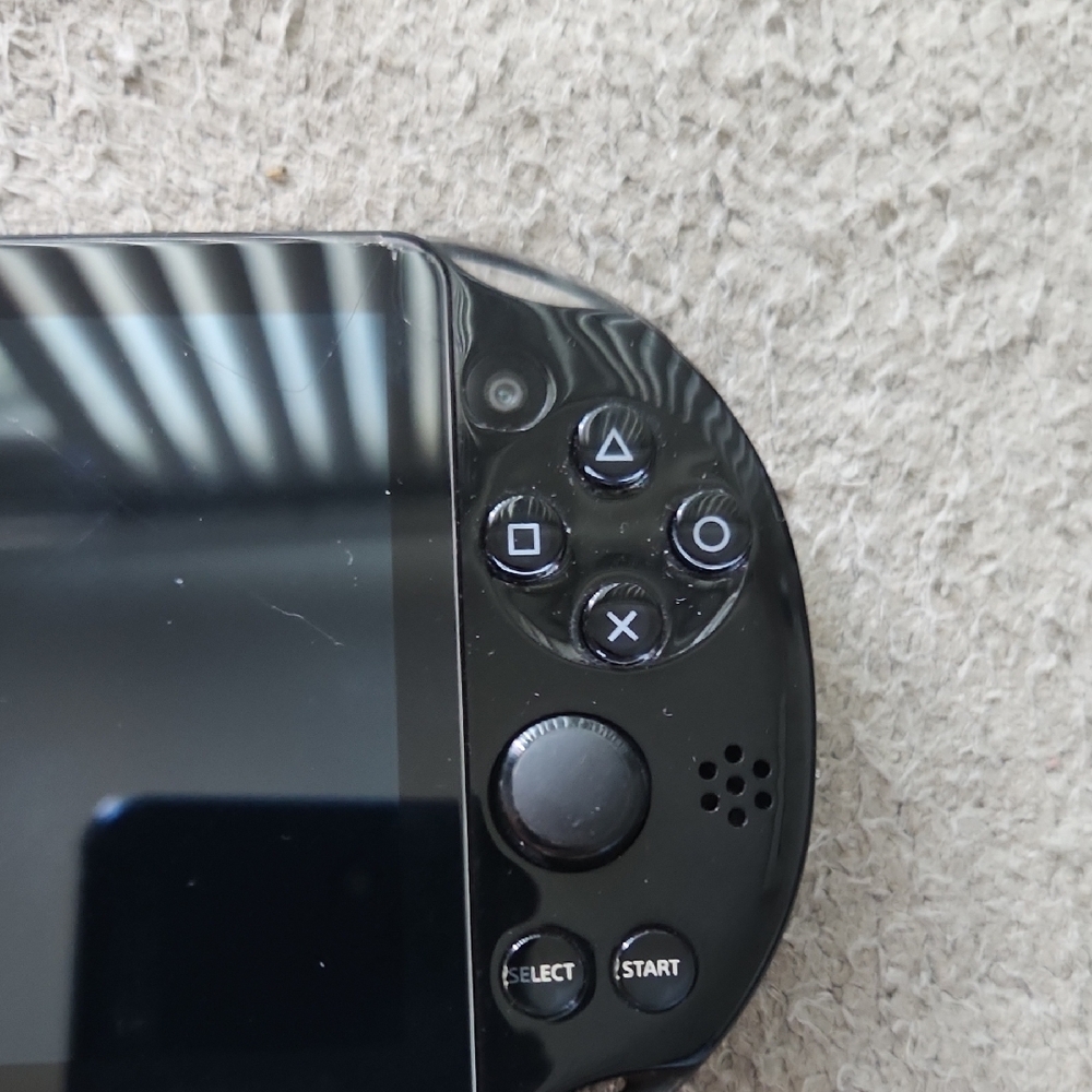 Sony PS Vita Black Handheld Console - Picture 4 of 12